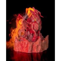 Drache mit rot beleuchteter Nebelfunktion