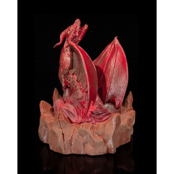 Drache mit rot beleuchteter Nebelfunktion
