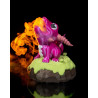 Babydrache mit roter LED-Nebelfunktion auf dekorativem Sockel