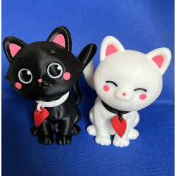 Katzenfiguren mit magnetischem Herz